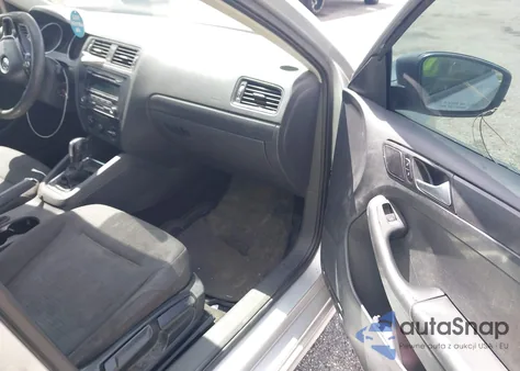 2015 Volkswagen Jetta 2.0L S из США, поврежденный, VIN 3VW2K7AJ1FM217305